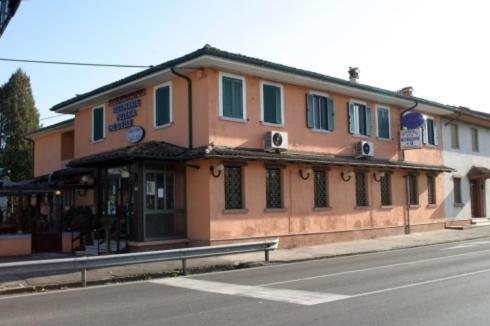 Albergo Isonzo Gorizia Eksteriør billede